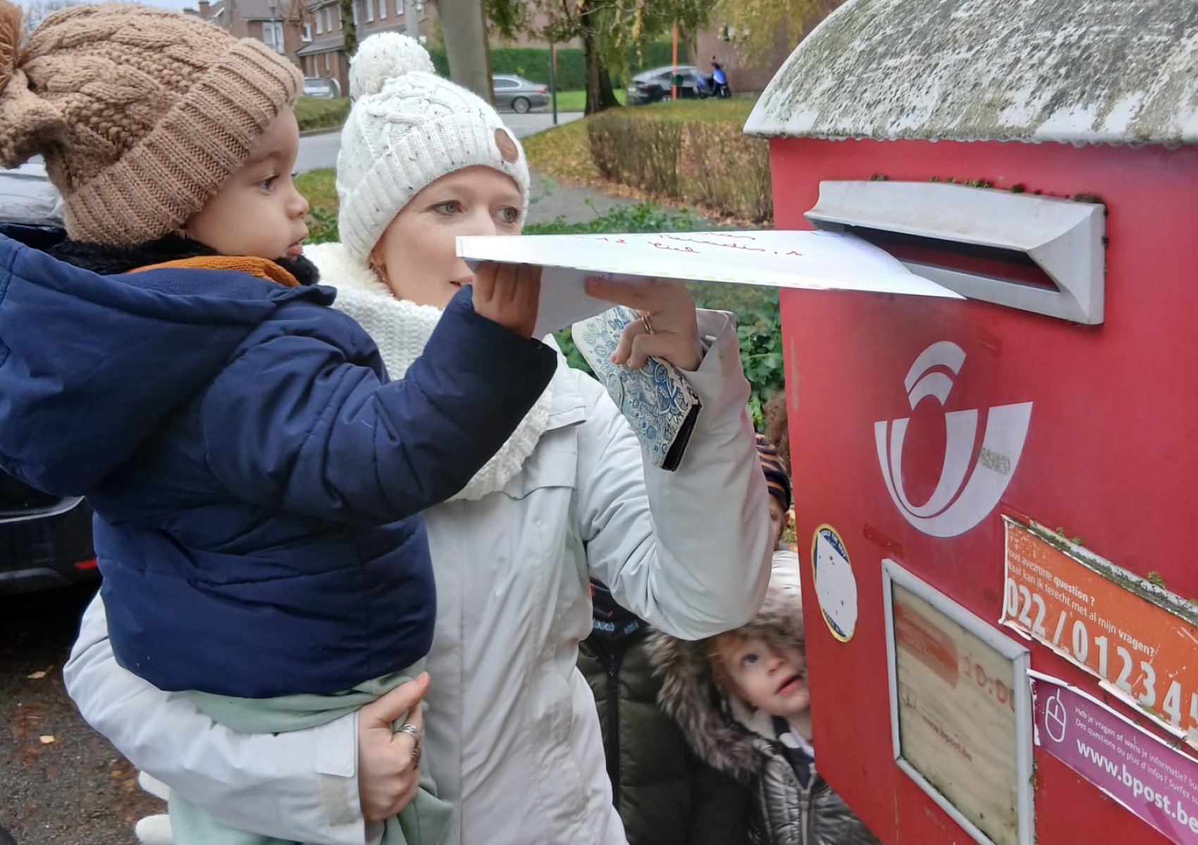 whatsapp image 2025-11-30 at 22.05.11